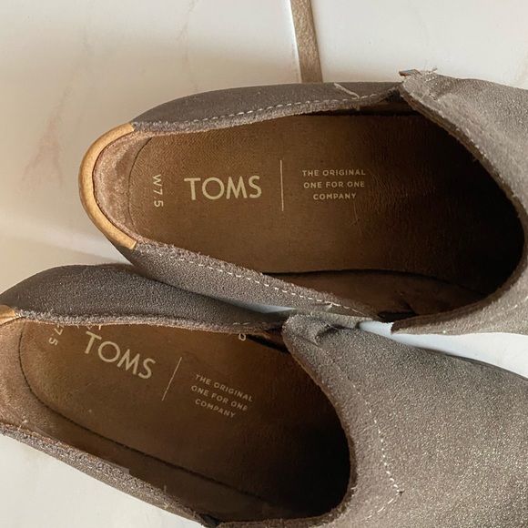 TOMS booties Like new - Picture 7 of 10